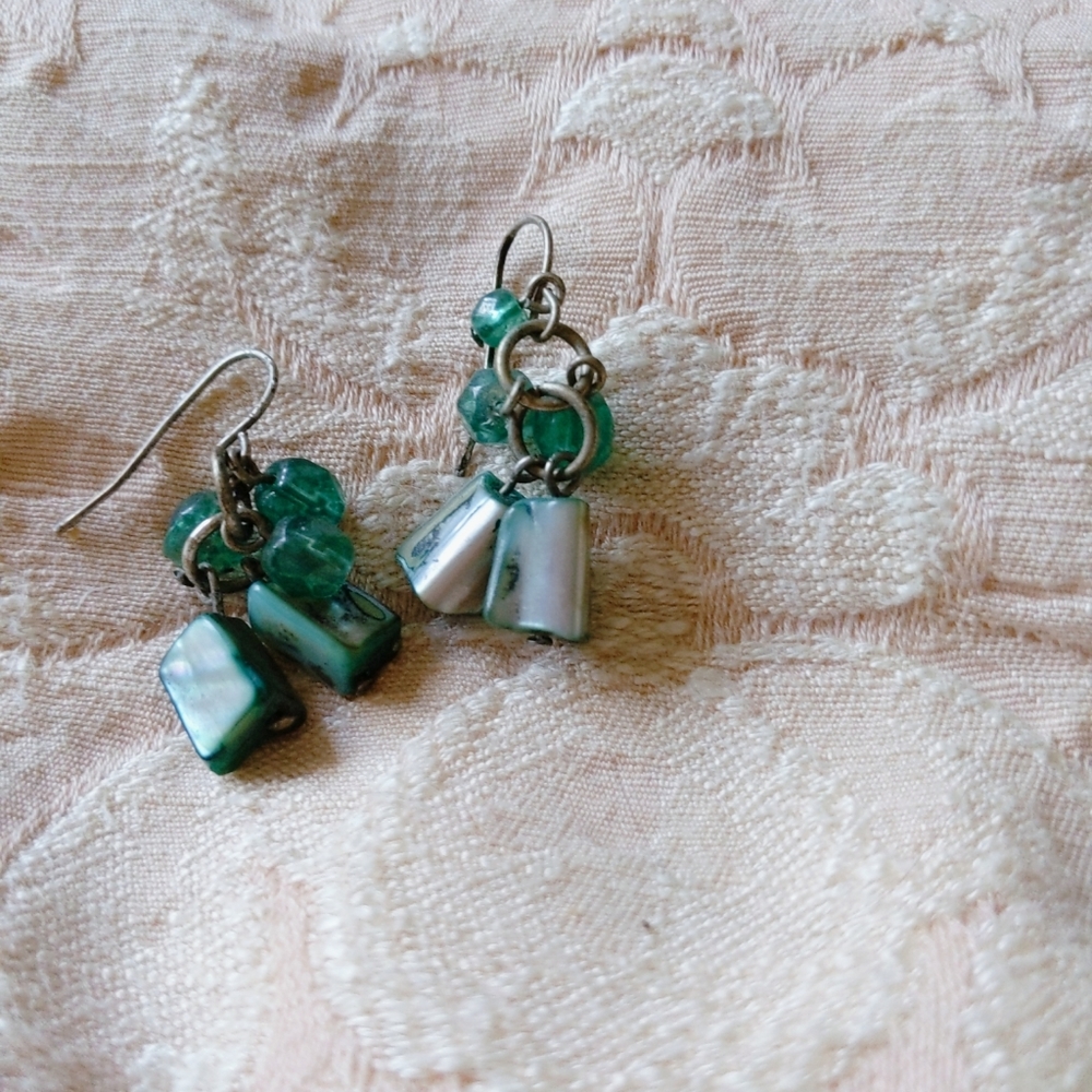 Small dangle earrings